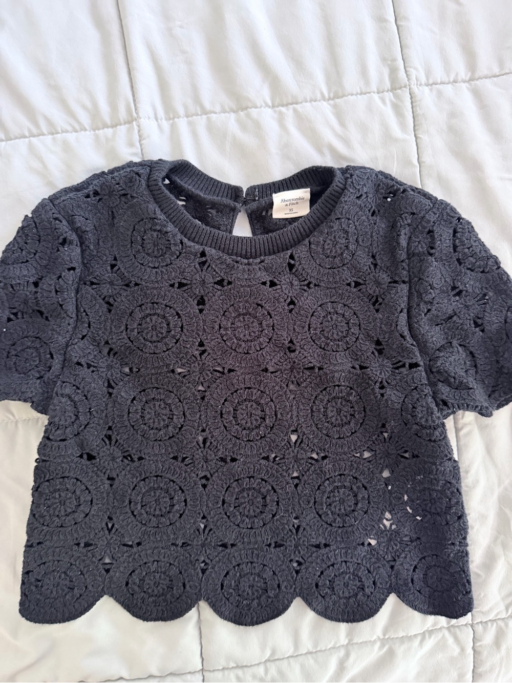 Abercrombie & Fitch Navy Crochet Circle Lace Top